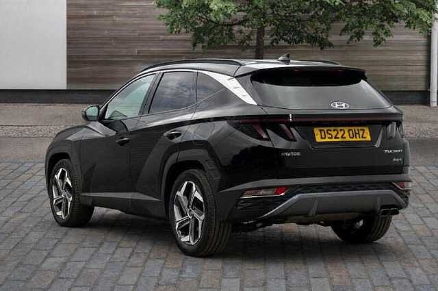 Hyundai TUCSON 1.6 T-GDi 13.8kWh Premium SUV 5dr Petrol Plug-in Hybrid Auto 4WD Euro 6 (s/s) (2