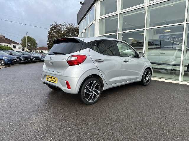 Hyundai i10 1.2 MPi Premium 5dr Auto