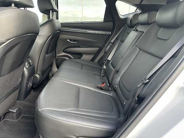 Hyundai TUCSON 1.6 TGDi Hybrid 230 Ultimate 5dr 2WD Auto Atlas White