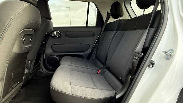 Hyundai Inster 85kW 02 49kWh 5dr Auto