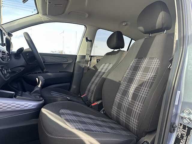 Hyundai i10 1.2 [79] Premium 5dr Auto [Nav]