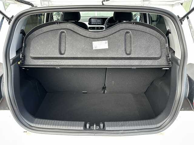 Hyundai I10 1.0 MPi Premium 5dr Auto Atlas White