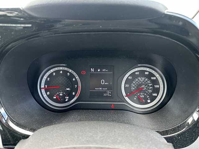 Hyundai I10 1.0 MPi Premium 5dr Auto Atlas White