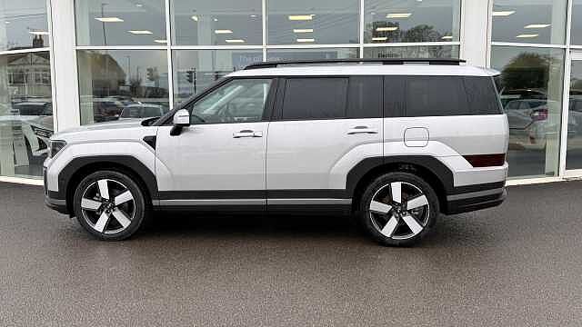 Hyundai SANTA FE 1.6 TGDi Plug-in Hybrid Ultimate 5dr 4WD Auto Typhoon Silver