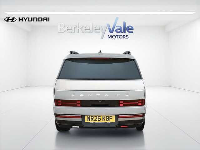Hyundai SANTA FE 1.6 TGDi Plug-in Hybrid Ultimate 5dr 4WD Auto Typhoon Silver