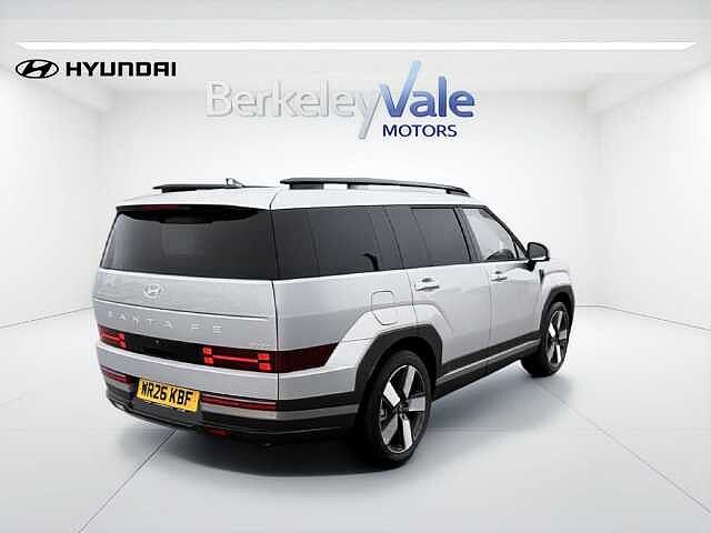 Hyundai SANTA FE 1.6 TGDi Plug-in Hybrid Ultimate 5dr 4WD Auto Typhoon Silver