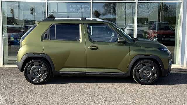 Hyundai INSTER 85kW Cross 49kWh 5dr Auto Green
