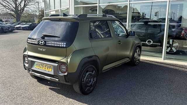 Hyundai INSTER 85kW Cross 49kWh 5dr Auto Green