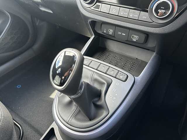 Hyundai i10 1.2 [79] Premium 5dr Auto [Nav]