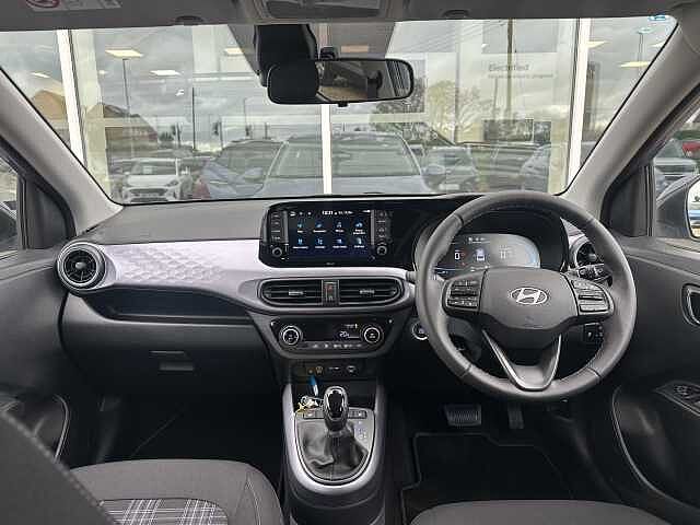 Hyundai i10 1.2 [79] Premium 5dr Auto [Nav]