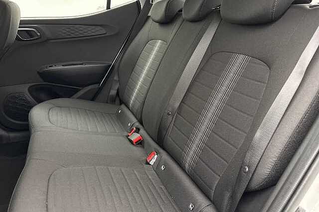 Hyundai I10 1.0 [63] Advance 5dr [Nav] White