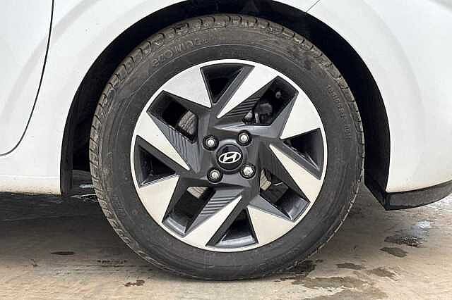 Hyundai I10 1.0 [63] Advance 5dr [Nav] White