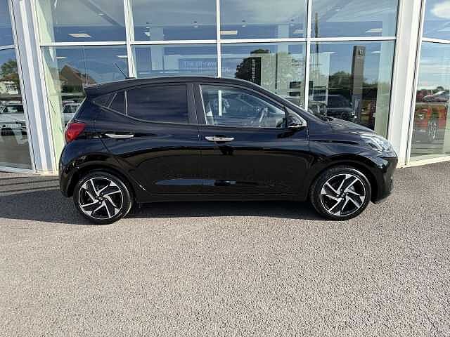 Hyundai i10 1.2 [79] Premium 5dr Auto [Nav]