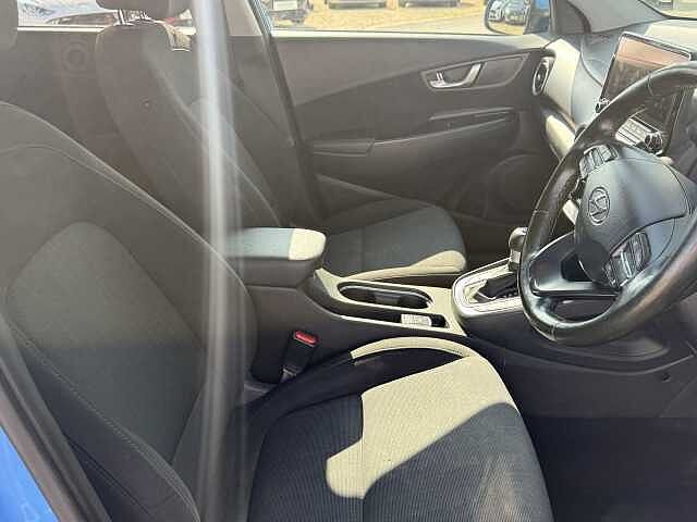 Hyundai KONA 1.6 GDi Hybrid Premium 5dr DCT