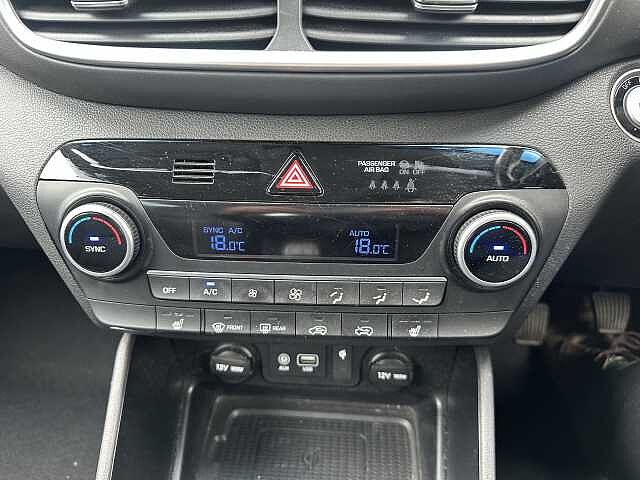 Hyundai TUCSON 1.6 CRDi Premium 5dr 2WD