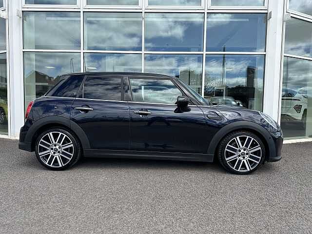 MINI Cooper Exclusive Auto 1.5 Cooper Exclusive 5dr Auto