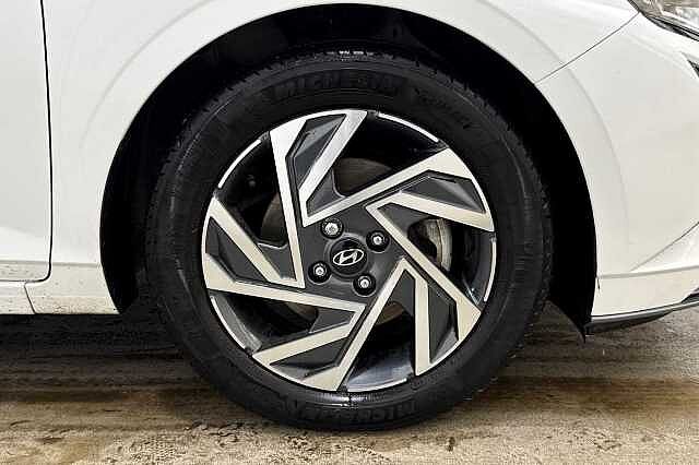 Hyundai i20 1.0T GDi Advance 5dr