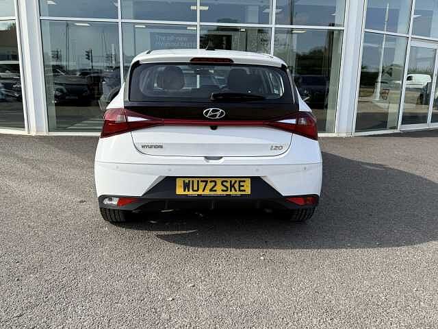 Hyundai I20 1.0T GDi 48V MHD SE Connect 5dr White