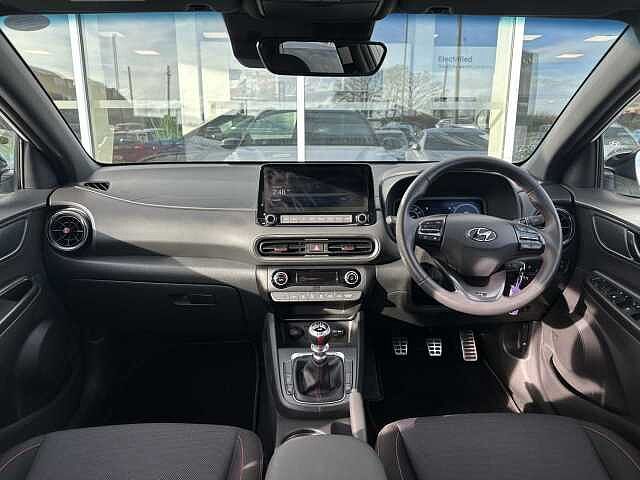 Hyundai KONA SUV 1.0 T-GDi (120ps) N Line 48 Volt MHEV Atlas White
