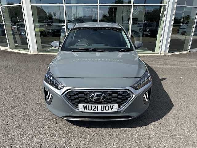 Hyundai IONIQ 1.6 GDi Hybrid Premium SE 5dr DCT
