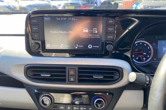 Hyundai i10 1.2 MPi Premium 5dr