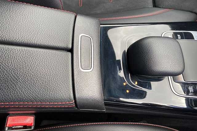 Mercedes-Benz A Class A180d AMG Line 5dr Auto