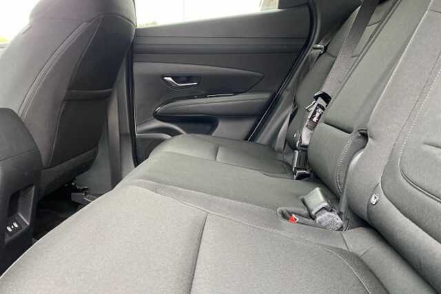 Hyundai TUCSON 1.6T Advance 5dr Atlas White