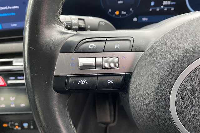 Hyundai TUCSON 1.6T Advance 5dr Atlas White