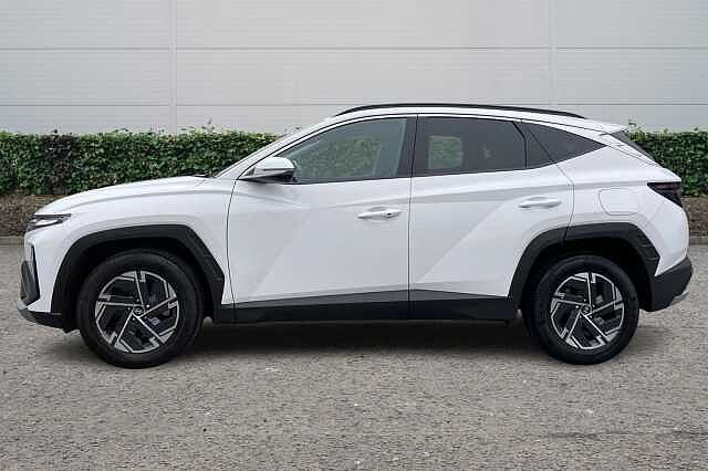 Hyundai TUCSON 1.6T Advance 5dr Atlas White