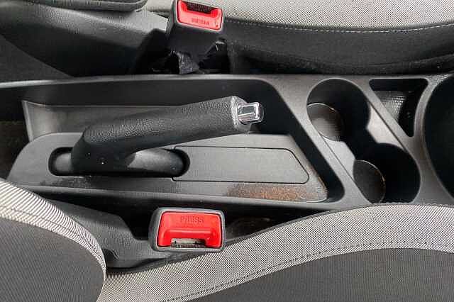 Hyundai I10 1.0 MPi SE Connect 5dr Polar White