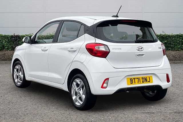 Hyundai I10 1.0 MPi SE Connect 5dr Polar White