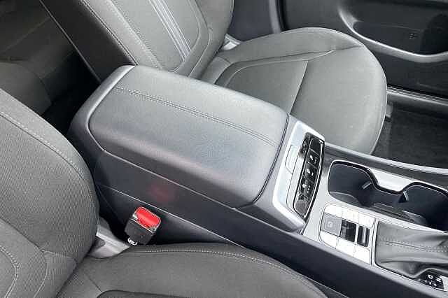 Hyundai TUCSON 1.6 TGDi 48V MHD Premium 5dr 2WD DCT Dark Knight Grey