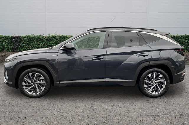Hyundai TUCSON 1.6 TGDi 48V MHD Premium 5dr 2WD DCT Dark Knight Grey