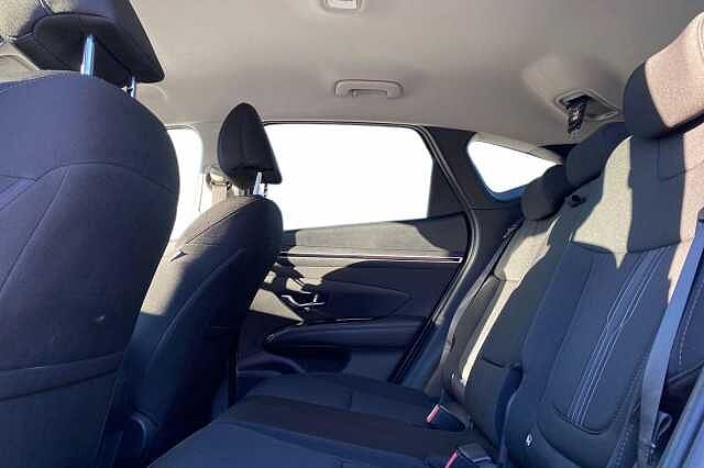 Hyundai TUCSON 1.6 h T-GDi Premium SUV 5dr Petrol Hybrid Auto Euro 6 (s/s) (230 ps) Shimmering Silver