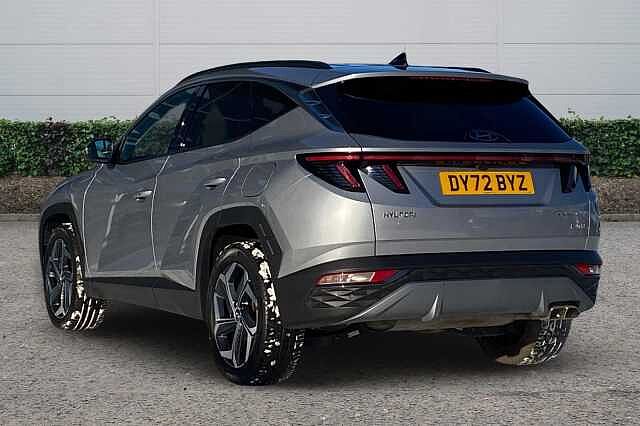 Hyundai TUCSON 1.6 h T-GDi Premium SUV 5dr Petrol Hybrid Auto Euro 6 (s/s) (230 ps) Shimmering Silver