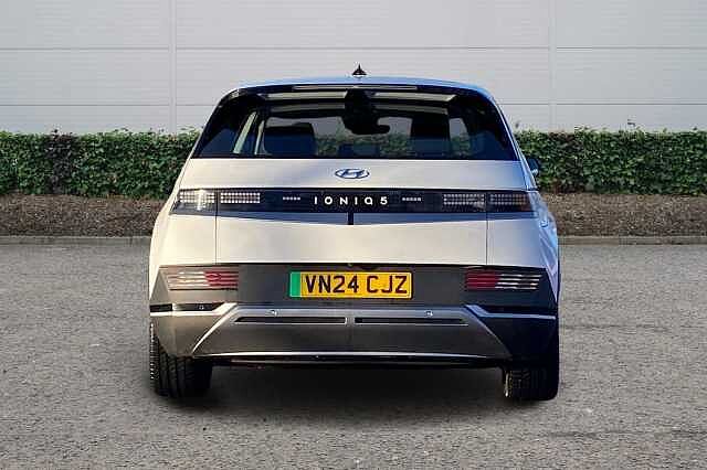 Hyundai IONIQ 5 125kW SE Connect 58 kWh 5dr Auto Atlas White
