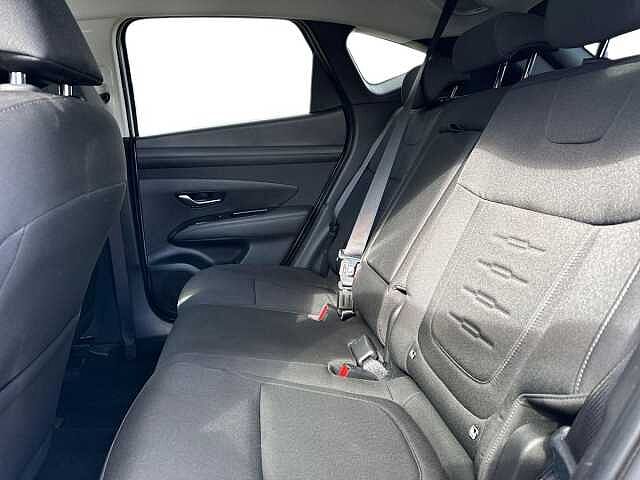 Hyundai TUCSON 1.6T Advance 5dr Atlas White