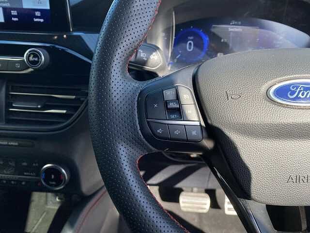 Ford Kuga 2.5 FHEV ST-Line X Edition 5dr CVT