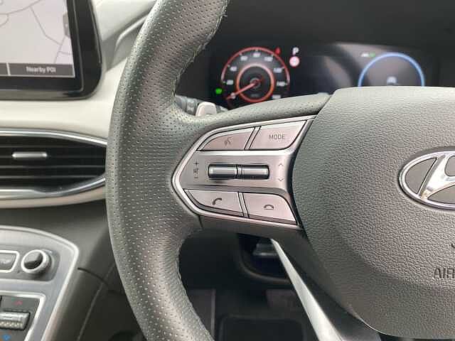 Hyundai SANTA FE 1.6 TGDi Hybrid Ultimate 5dr 4WD Auto
