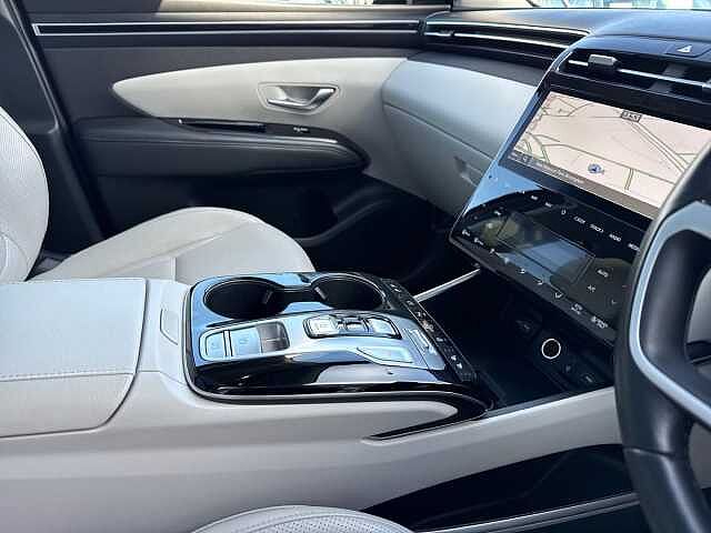 Hyundai TUCSON 1.6 h T-GDi Ultimate SUV 5dr Petrol Hybrid Auto Euro 6 (s/s) (230 ps) Sunset Red