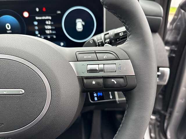 Hyundai TUCSON 1.6T Hybrid Ultimate 5dr Auto Shimmering Silver