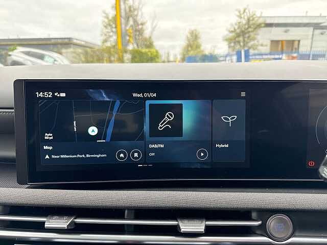 Hyundai TUCSON 1.6T Hybrid Ultimate 5dr Auto Shimmering Silver