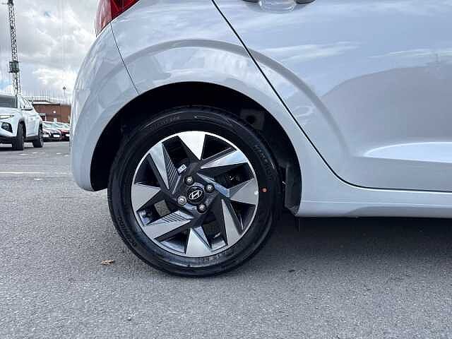 Hyundai i10 1.0 [63] Advance 5dr [Nav]