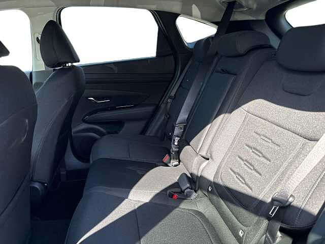 Hyundai TUCSON 1.6T Advance 5dr