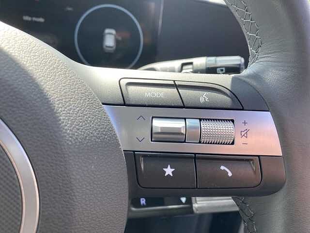 Hyundai KONA 1.6 GDi Hybrid Ultimate 5dr DCT [Lux Pack]