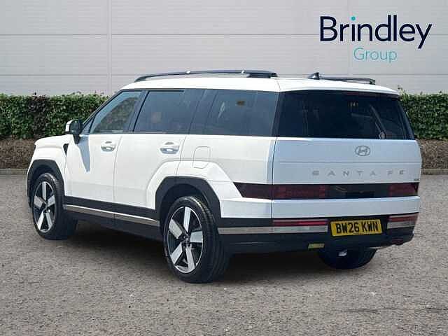Hyundai SANTA FE 1.6 TGDi 239 Hybrid Ultimate 5dr Auto Creamy White