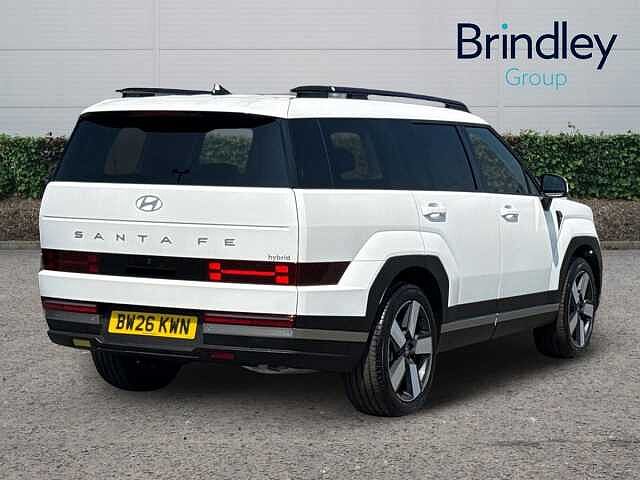 Hyundai SANTA FE 1.6 TGDi 239 Hybrid Ultimate 5dr Auto Creamy White
