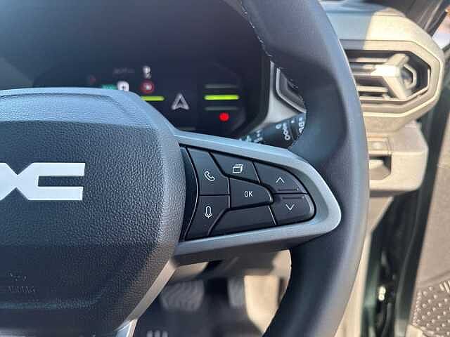 Dacia Duster 1.8 Hybrid 155 Journey 5dr Auto