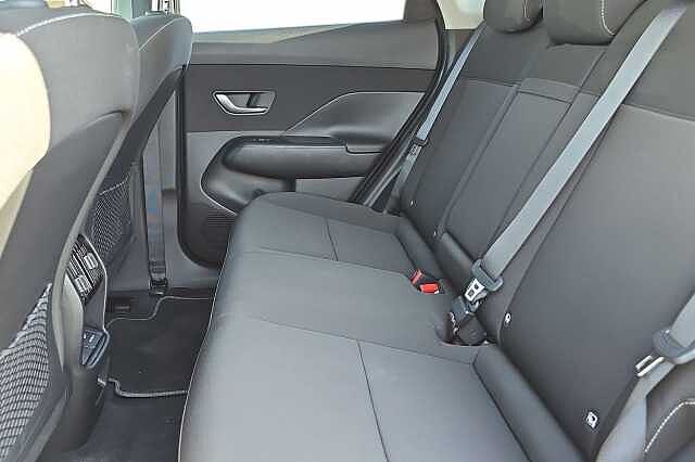 Hyundai KONA E (218ps) Advance