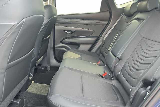 Hyundai TUCSON 1.6T 48V MHD Premium 5dr DCT